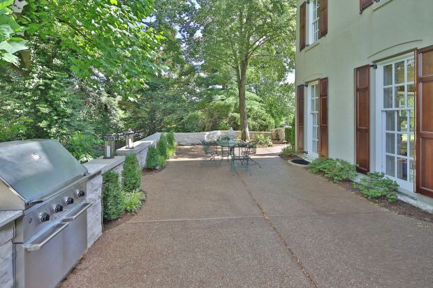 DP_AppleTree patio.jpg